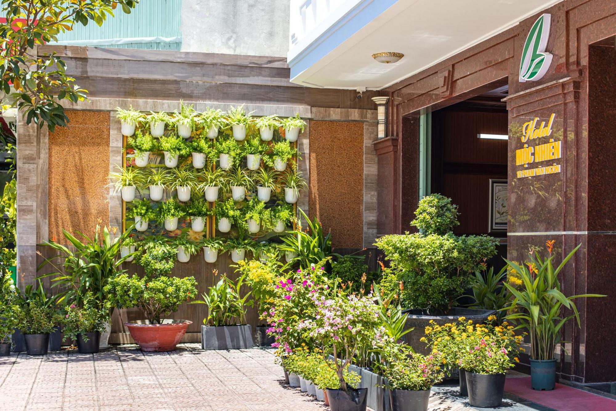 Moc Nhien Hotel ダナン市 エクステリア 写真